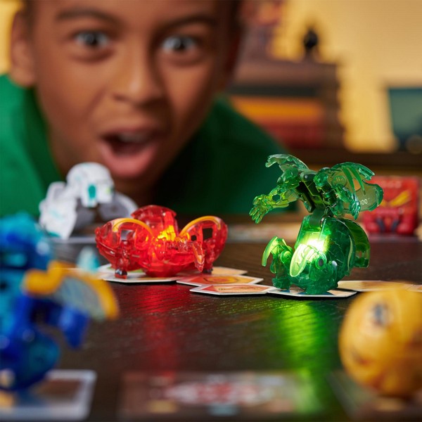 Bakugan S5 Legends kollekció Auxillataur, Talan, Pegatrix, Dragonoid