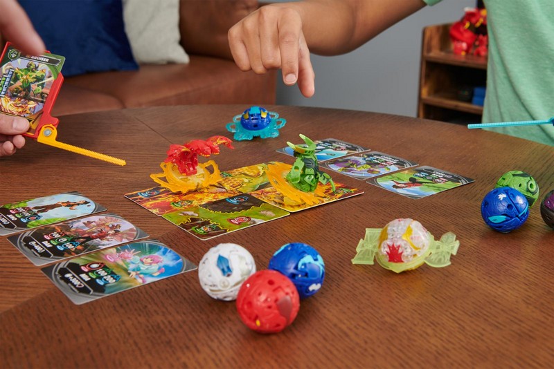 Bakugan S6 Harci Csomag - Hammerhead, Titanium Dragonoid, Nillious
