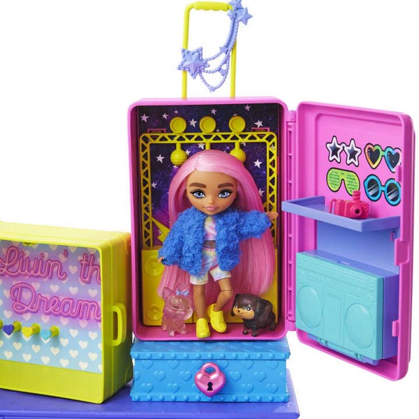 Barbie Extravagáns Kiskedvenc Játékbirodalom Mini Babával