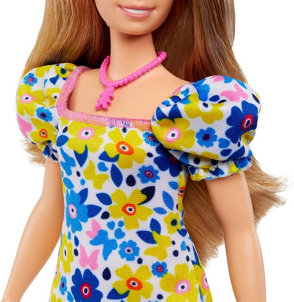 Barbie Fashionista Barátnők - Down-Szindrómás baba (208)