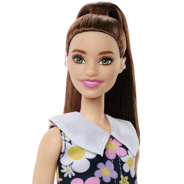 Barbie Fashionista Barátnők Stílusos Divatbaba - Hallókészülékkel