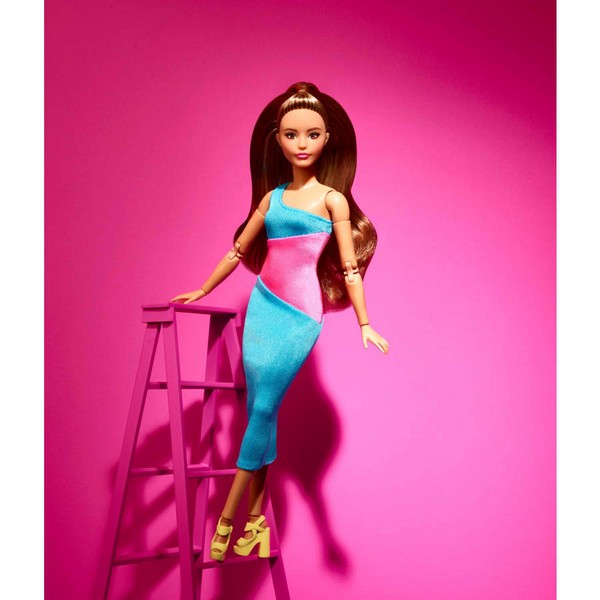 Barbie Neon Kollekció Barbie Türkiz Ruhában