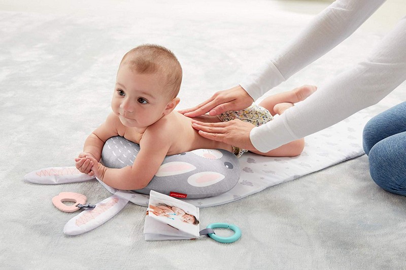 Fisher-Price Meghitt pillanatok nyuszis masszázsszőnyeg