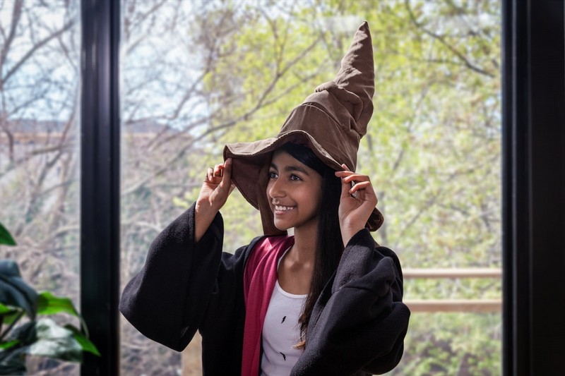 Harry Potter Magyarul Beszélő Teszlek Süveg 43 cm
