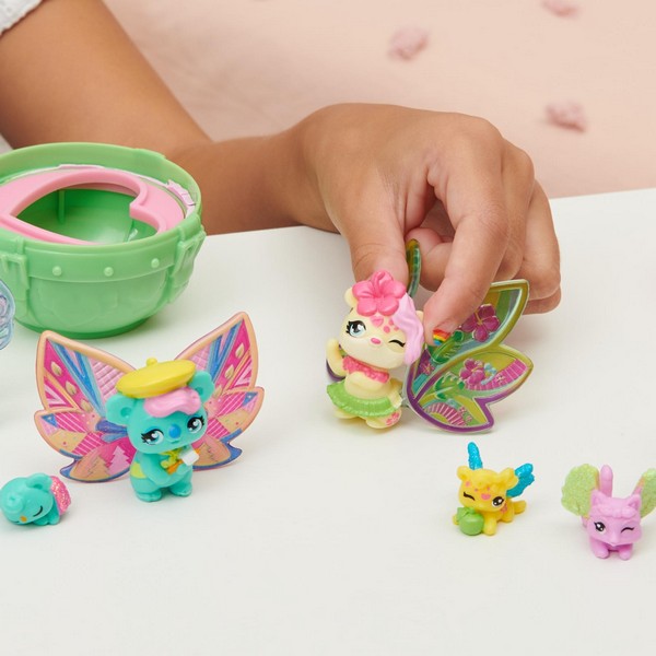 Hatchimals Gyűjthető Tojás Szivárvány család Meglepetés tojás