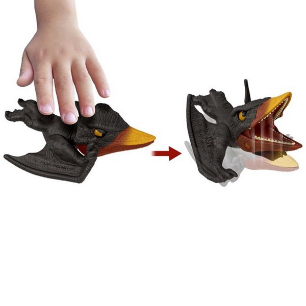 Jurassic World Harapós Dínóbébi - Pteranodon