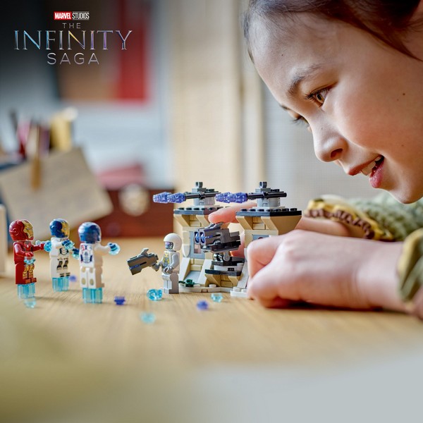 LEGO Super Heroes 76288 Vasember És A Vaslégió Vs. Hydra-Katona