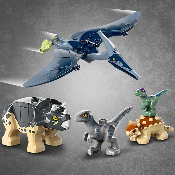 LEGO Jurassic World 76963 Kis Dínók Mentőközpont