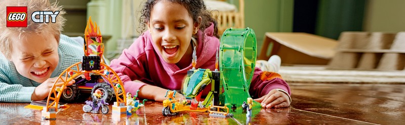 LEGO City 60339 Kaszkadőr aréna dupla hurokkal