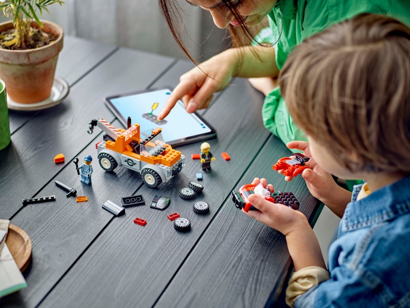 LEGO City 60435 Vontató és sportautószerviz