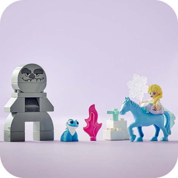 LEGO DUPLO 10418 Elsa és Bruni az Elvarázsolt Erdőben