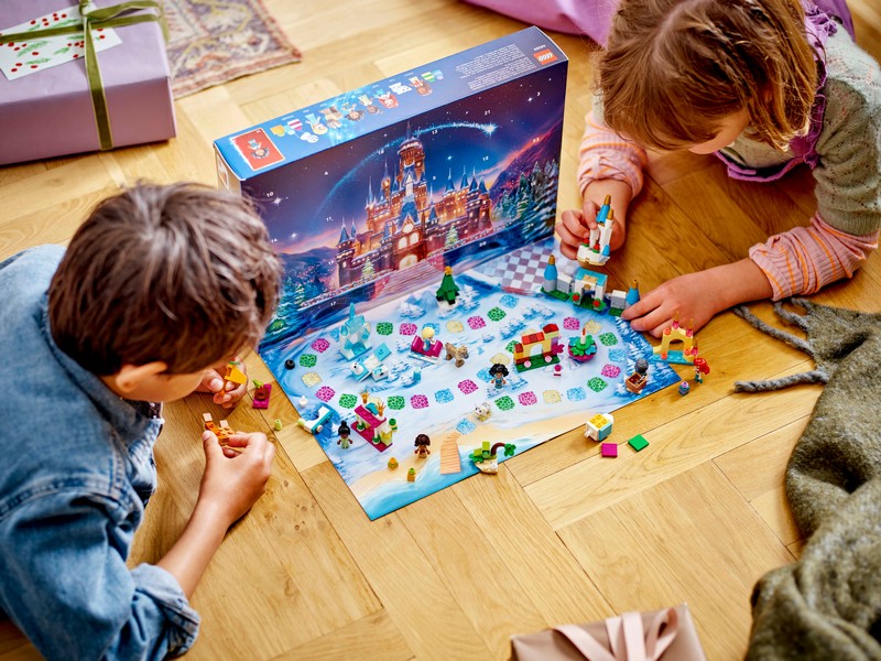 LEGO Disney Princess 43253 Adventi Naptár 2024