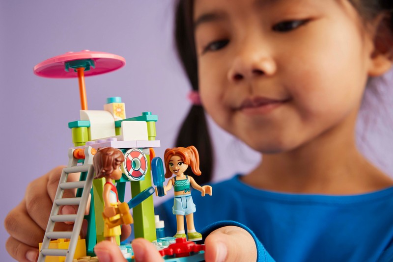 LEGO Friends 42623 Vízi robogó a strandon