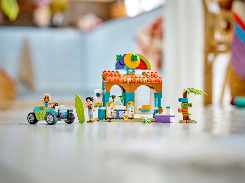 LEGO Friends 42625 Smoothie stand a strandon