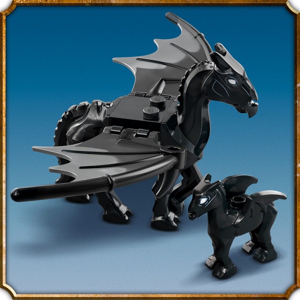 LEGO Harry Potter 76400 Roxfort™ hintó és thesztrálok