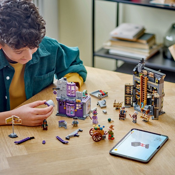 LEGO Harry Potter 76439 Ollivander™ &amp; Madam Malkin talárszabászata
