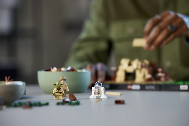 LEGO Star Wars 75330 Jedi™ kiképzés a Dagobah™ bolygón dioráma