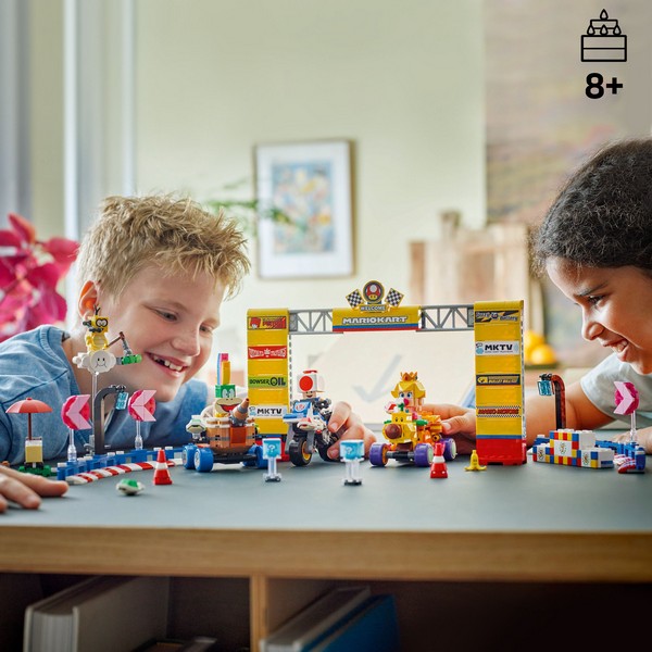 LEGO Super Mario 72036 Mario Kart - Baby Peach És A Grand Prix Szett