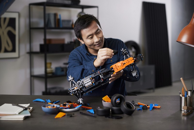LEGO Technic 42141 McLaren Formula 1™ versenyautó