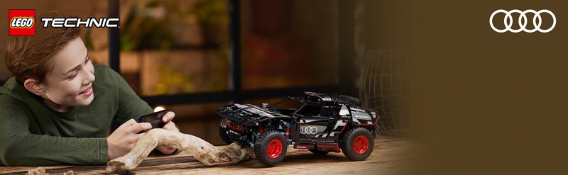 LEGO Technic 42160 Audi RS Q e-tron
