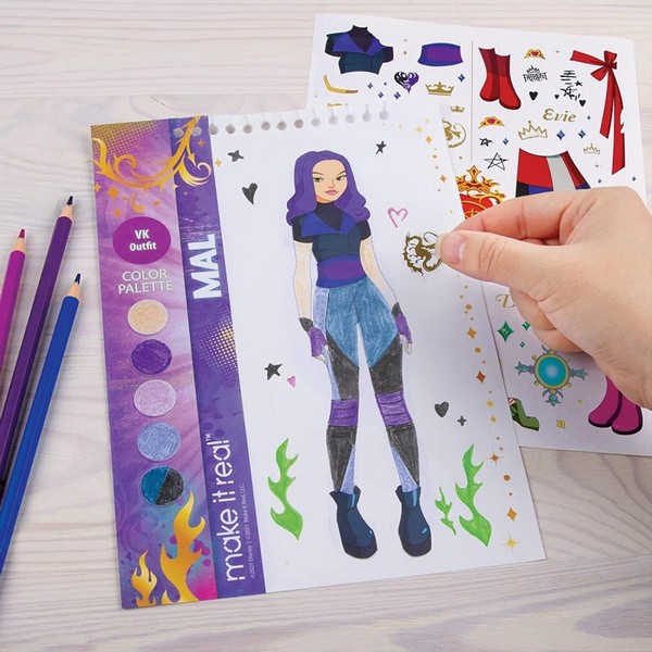 Make It Real Disney Divattervező Füzet A Királyi Esküvő