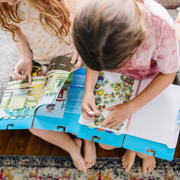 Melissa &amp; Doug Újrahasználható Matrica Füzet Mancs Őrjárat Kaland Öböl
