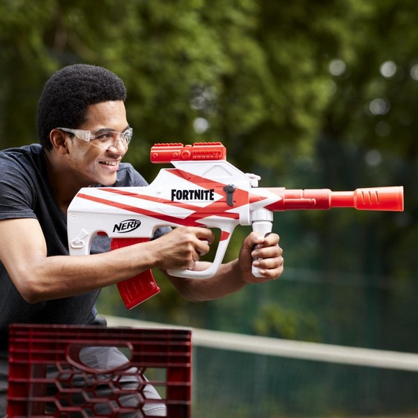 Nerf Fortnite B-AR Motoros Szivacslövő fegyver
