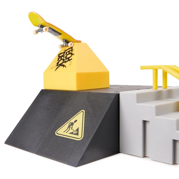 Tech Deck X-Connect Függőleges Fal Pálya - Pyramid Shredder