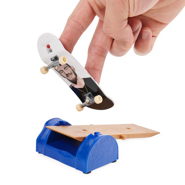 Tech Deck Versus Series Új 2 db-os - Plan B Giraud Justin