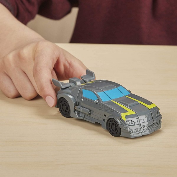 Transformers Cyberverse 1 Lépésben Átalakíthó Figura Bumblebee