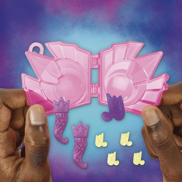 Én Kicsi Pónim Cutie Mark Magic Figura - Princess Petals